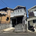 ※普通自動車駐車可能(外観)