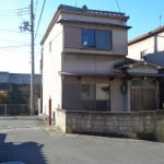 ★東南角地に付き日当たり通風良好(外観)
