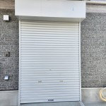 ☆1階102号室：専用入口（シャッター付き）(外観)
