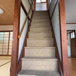 玄関より1階(玄関)