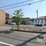 ファミリーマート京都薬科大学前店344ｍ（徒歩5分）(周辺)