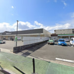 ファミリーマート伏見舞台町店＋ツルハドラッグ伏見舞台店徒歩3分(周辺)